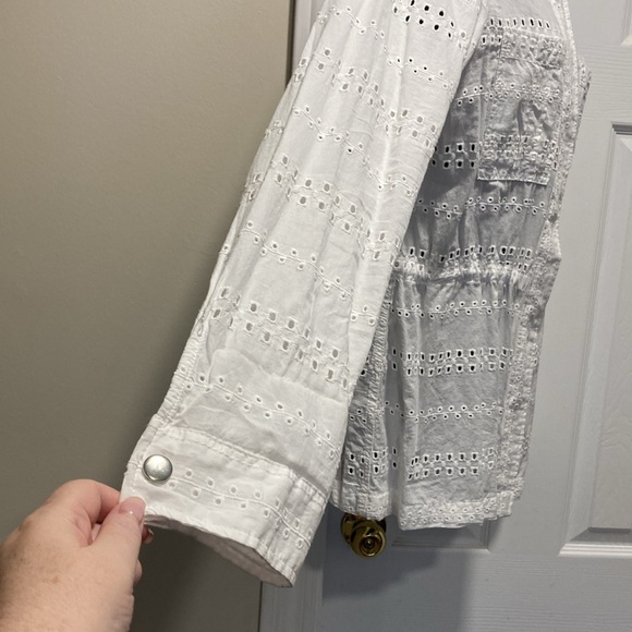 Maurices White Cotton Long Sleeve Eyelet Lace Safari Cargo Shirt Jacket - Sz L - Picture 7 of 14
